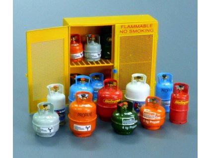 1/35 Gas bottles