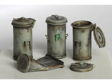 1/35 Dustbin