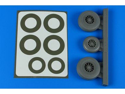 1/48 B-26K Invader wheels & paint masks late - ICM