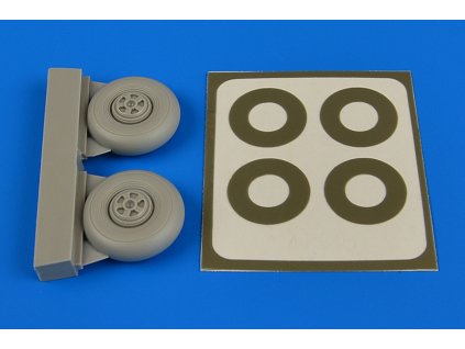 1/72 Beaufighter wheels (five spoke) & paint masks - AIRFIX