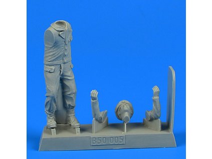 1/35 Kriegsmarine WWII sailor with rope for German schnellboats, German Human Torpedoes, German midg