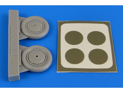 1/48 I-153 Chaika wheels & paint masks - ICM