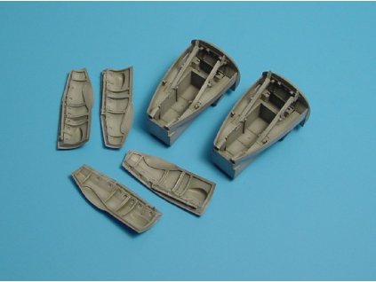 1/48 Beaufighter wheel bay