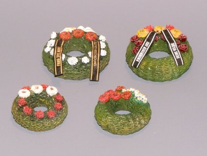 1/35 Funeral wreaths with ribbons