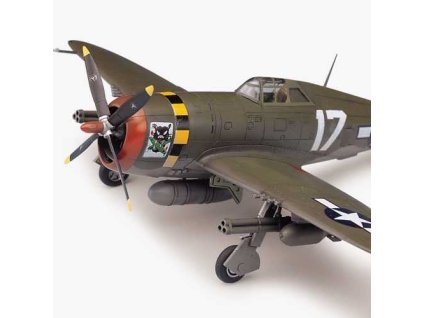 Academy 12492 - P-47D "RAZOR-BACK" (1:72)