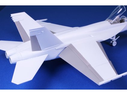 1/72 F-18E/F Control Surfaces
