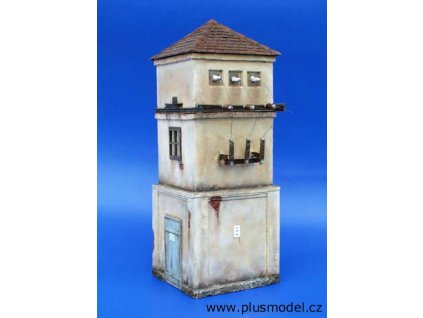 1/35 Village transformer house