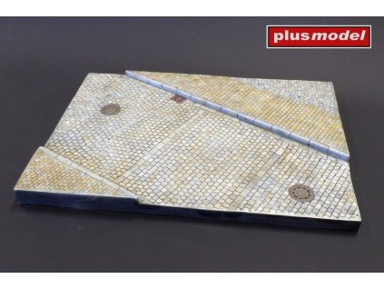 1/35 Display base – Cobblestone street with sidewalk