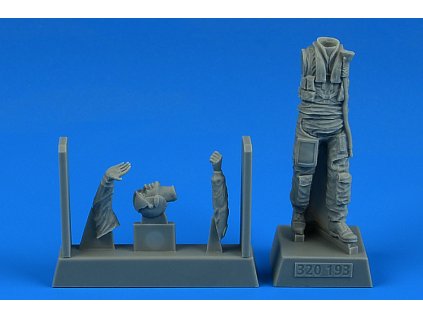 1/32 Modern NATO Fighter pilot