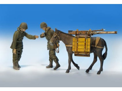 1/35 U.S. Infantrymen with mule
