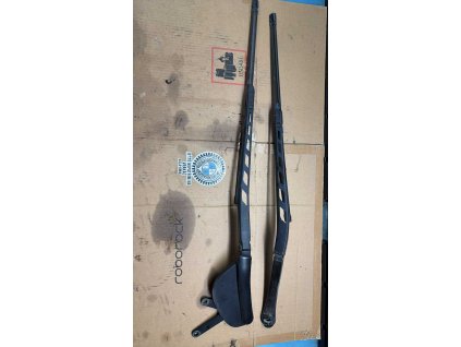 d81613e1b3215fc9eba2356fee6ab172