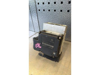 d5e4760f795480f50cc6bf47d7c28d43