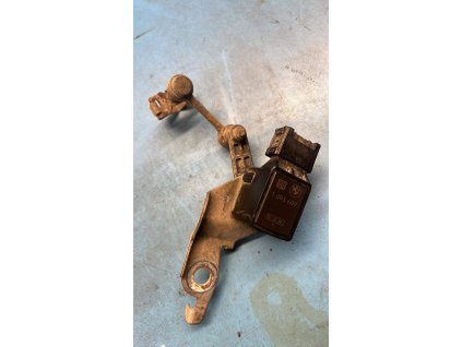 A9642E8F 07A9 41F9 ACB9 A6DBA8ACAADF