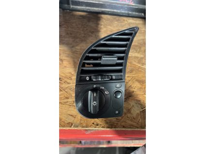 D6903AF4 8789 466F B1E2 B84C9A7B02A5