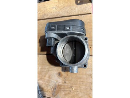 6FF0CEE9 D82A 40E9 B4CE 2A0380F9A8BE