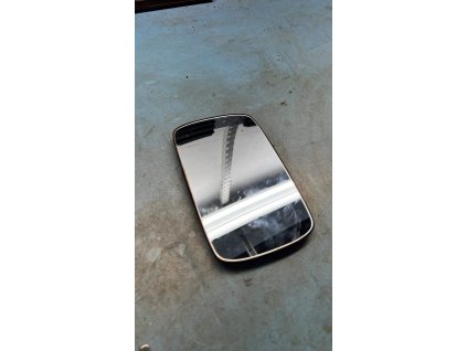 81C95421 B117 470F A434 2E7555B0713A