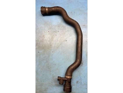 048D10B3 5C81 49DD 945E D3D40DE53237