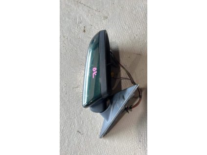 BCF4D686 B9CF 4DF5 AA8F B56DEB43E354