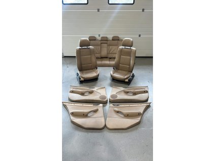 6020CA6E 83CC 4A38 88EE E12209B4E622