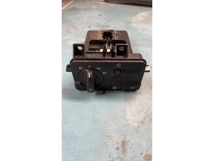 F6046715 87C1 411E A2B8 E69D4352C002