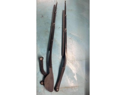 1EB0B38C BB96 4E17 923A B583C624AE20