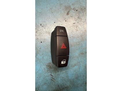 51686464 0390 4F9C 9AB0 F365D29F86B7