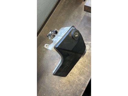 5e5d6f54c384a238c40f3e563d9b64e4