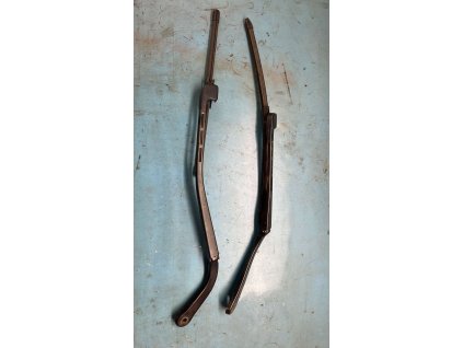 0f0c9f67404897510d1b37cd5f2fb18a