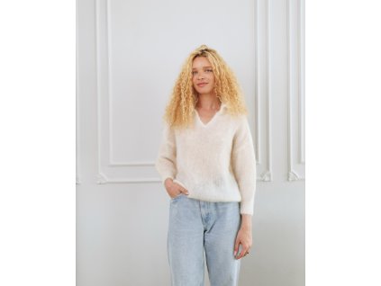 moherovy svetr s limcem a v vystrihem bila astely.store