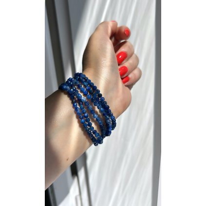 48F56DD6 8CBF 495D 99F9 A63583ED5B94