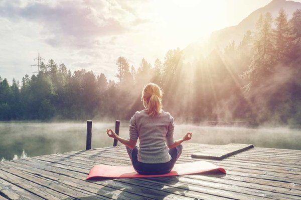 Melyik ásvány karkötőt válaszd a nyugalom és stressz csökkentésére?