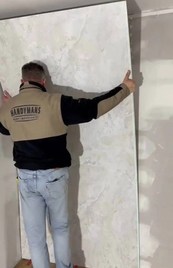 Renovácia kúpeľne bez búrania pomocou PVC panelov