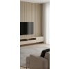 Dizajnová TV stena s béžovými lamelovými panelmi Minimal Oak a moderným vzhľadom
