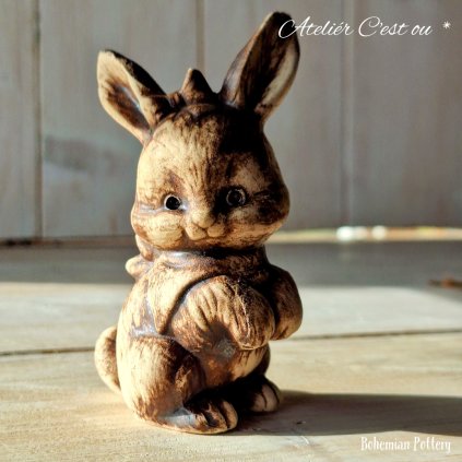 Keramický Zajíček Šáteček 10,5 cm 🐰 Přírodní s Patinou Burel