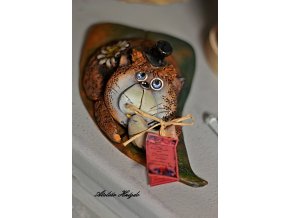 Kočka na listu-keram.figurka