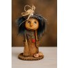 Čarodějka s košťátkem-keram.figurka