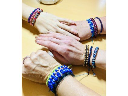 Kurz náramky shamballa