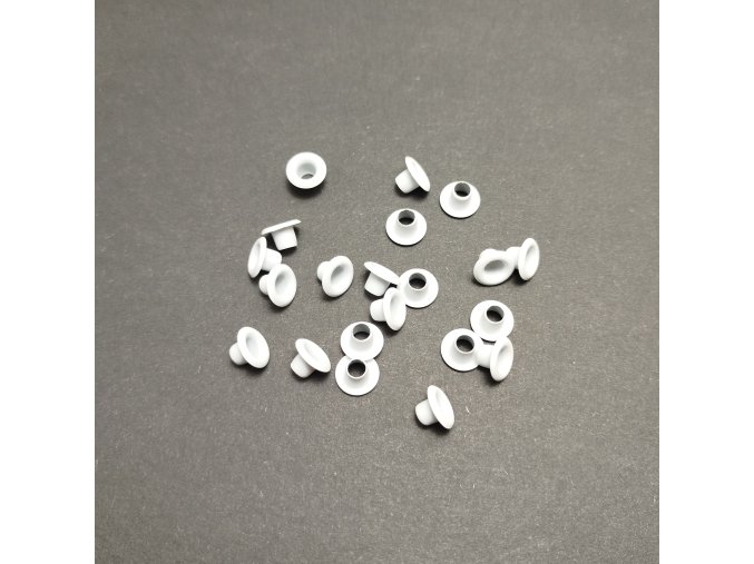 Priechodky 10/5 mm biele
