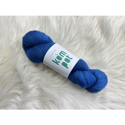 Ručně barvená ponožková příze –  Modrá