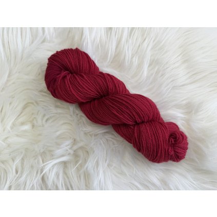 100% vlna rustikální - Červená ovečka