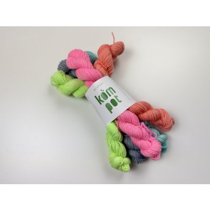 Ručně barvený ponožkový set - Výrazný