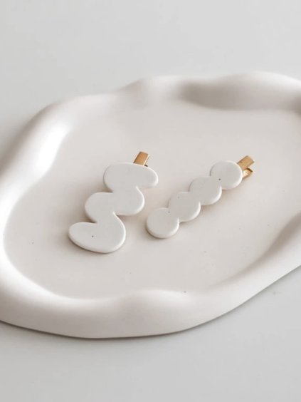 OVÁLNÝ TÁC OBLACA