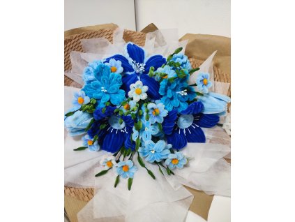 Kytice velká modrá