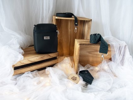 Tyna černá s popruhy2