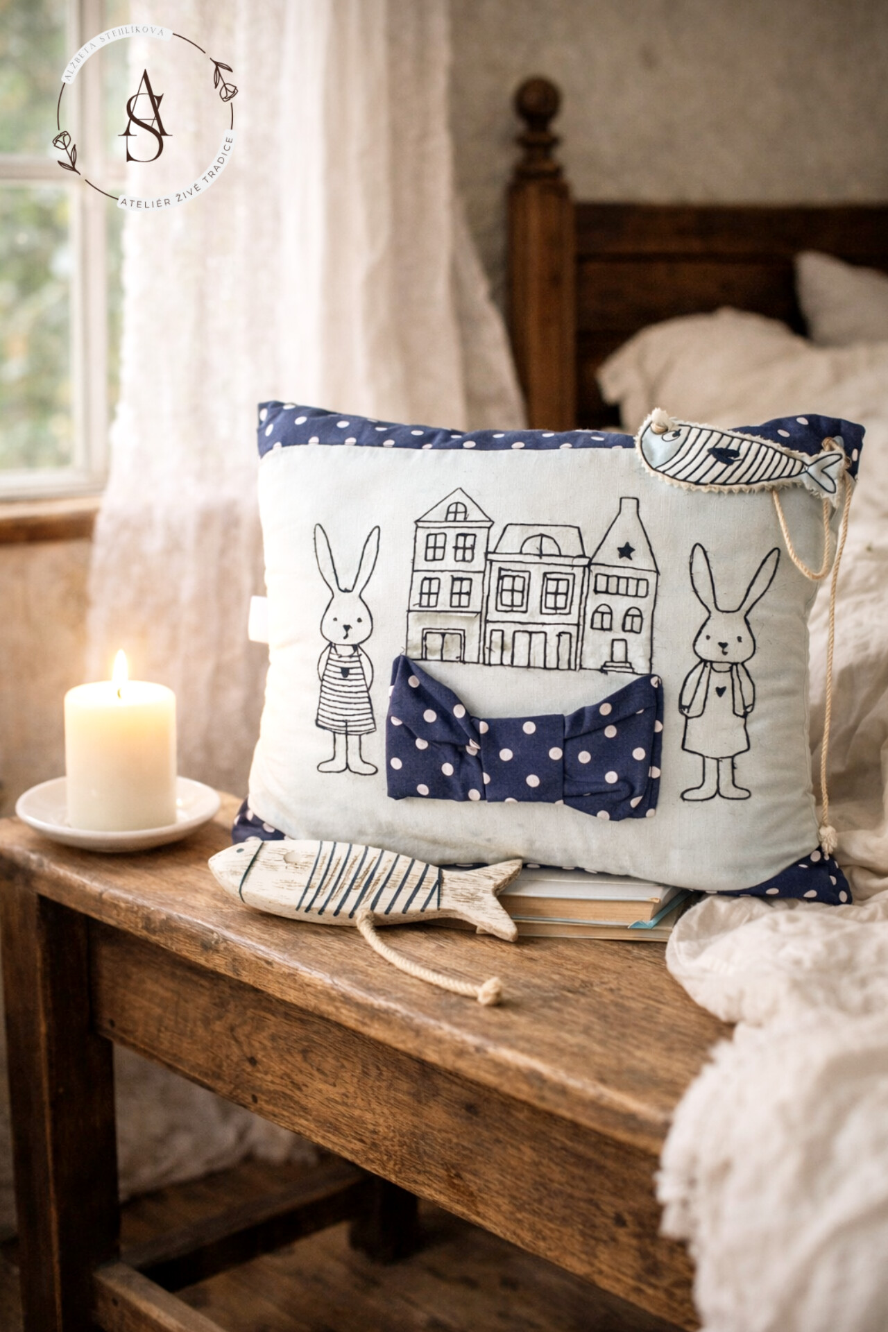 Ke každé objednávce - dárek.