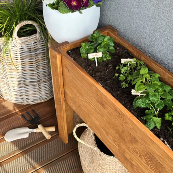 verhoogd_bed_met_kruiden