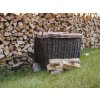 Temna pletena košara za drva obšita - na koleščkih