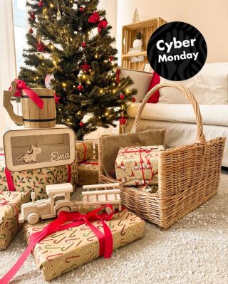 🎉 CYBER MONDAY je tukaj! ✨ Božič se približuje – zato ne zamudite priložnosti za nakup naših ročno izdelanih lesenih...