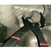 Kleště na demontáž gumových závěsů výfuku – vymačkávací