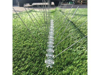 hroty proti vtakom detail front